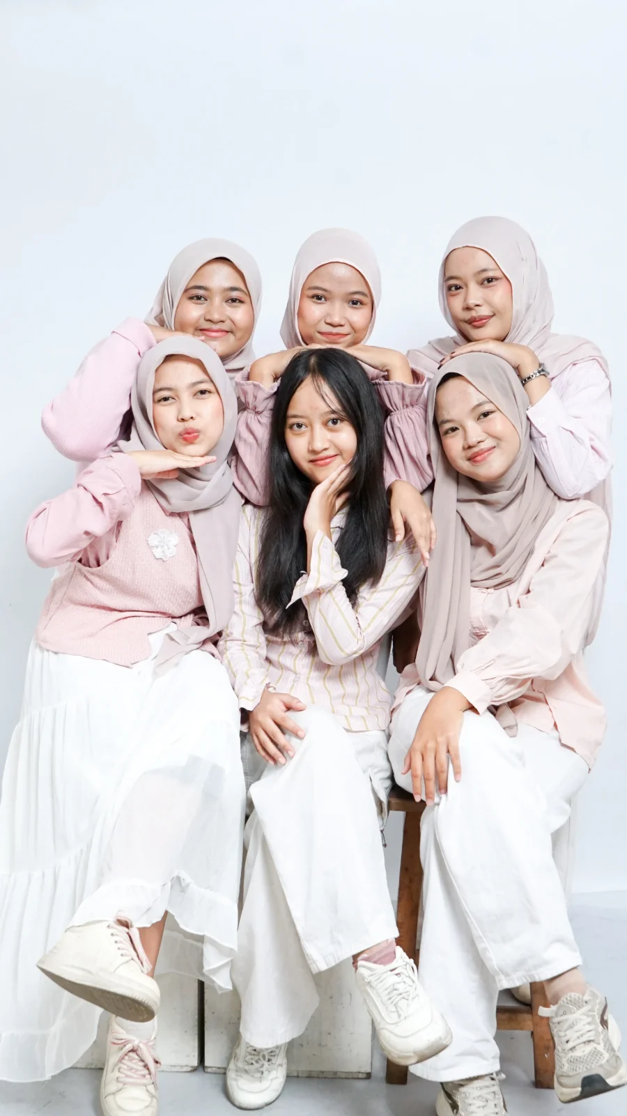 Cover Biro Ekonomi Kreatif